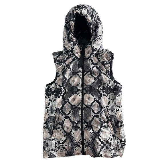 Lululemon The Fluffiest Vest Black Ziggy Snake Pink Black 650 Goose Down Sz 8 - Picture 11 of 14